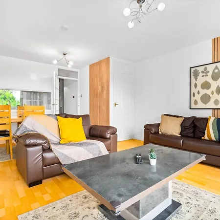 Stylish 2 Bedroom Flat In Hagley Rd By Novo Birmingham